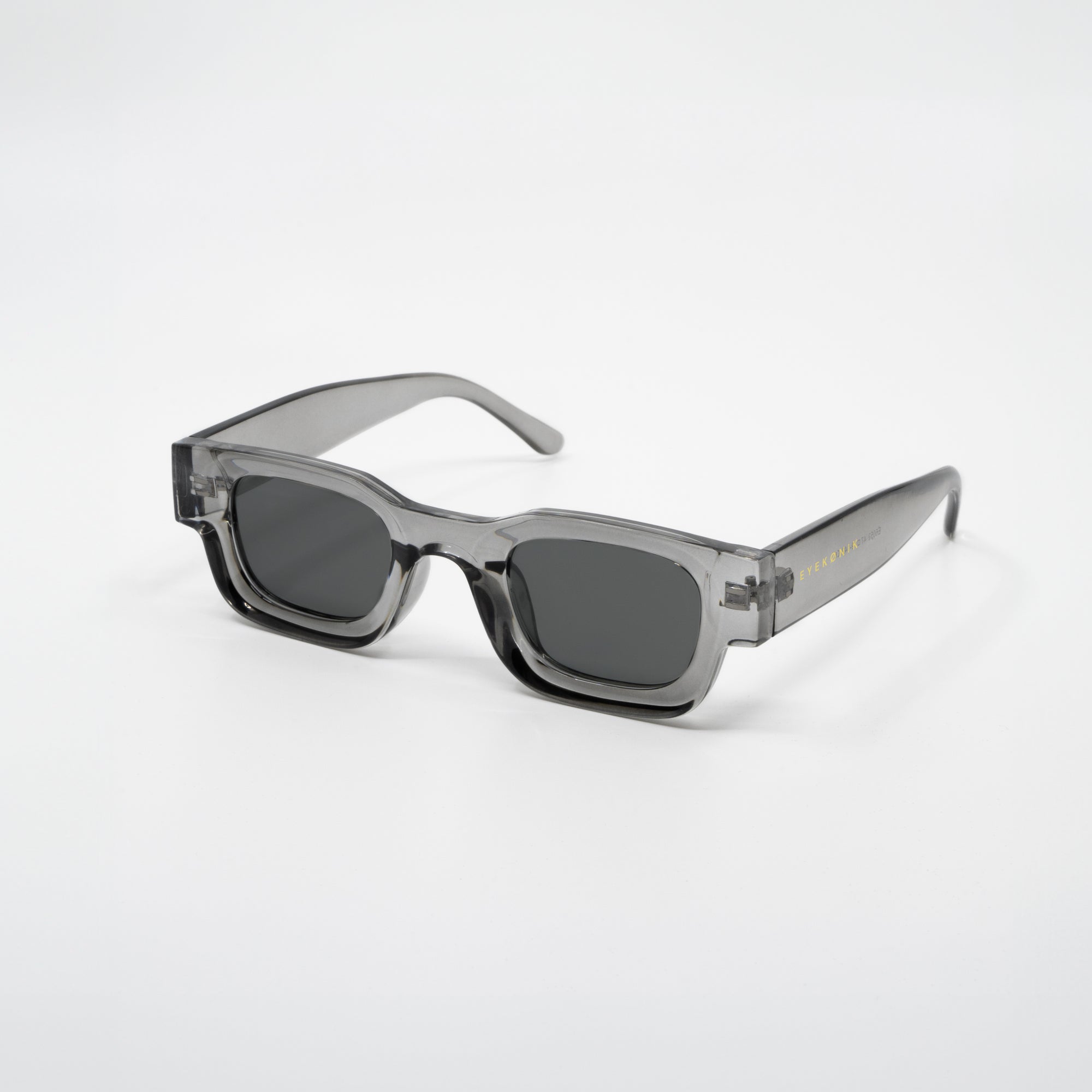 SEMBO | Crystal