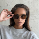 CLEO | Oak